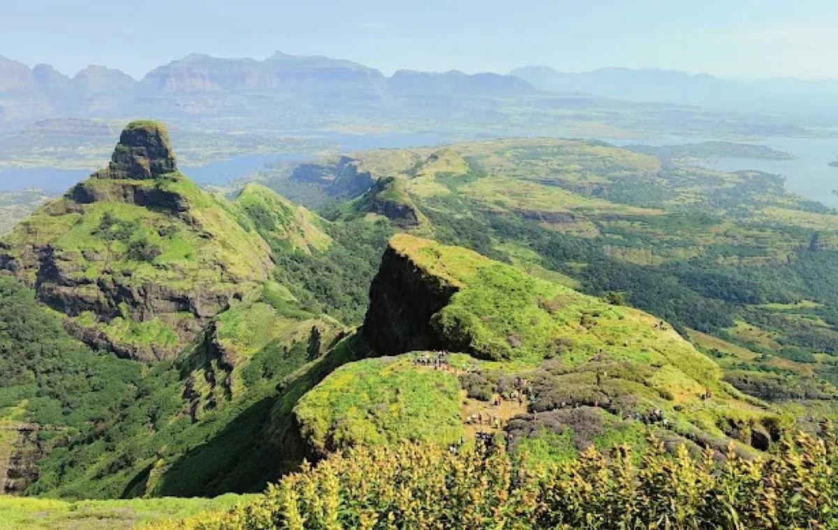 Kalsubai Park
